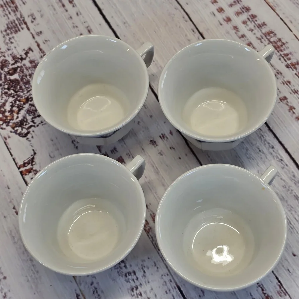 Wedgwood Laurel Tea Cup Set 4 White Blue Good English Earthenware Leaf Pattern